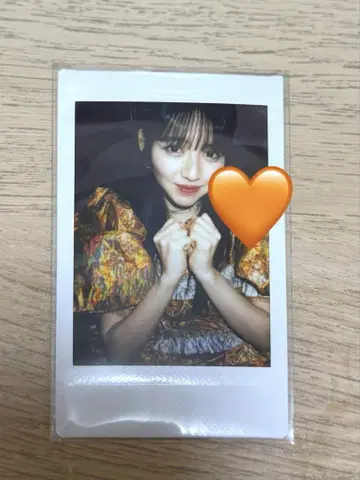 FRUITS ZIPPER 진세이 스즈카 폴라로이드