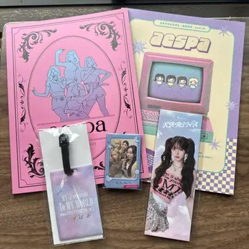 aespa 뉴스레터 OFFICIAL BOOK 트레이딩 카드 혜택