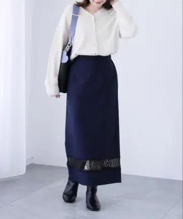 레이스 절개 스커트 정가 7700엔