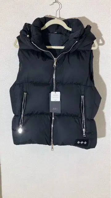 타트라스 멜코 다운 베스트 새상품 택 포함