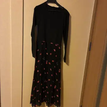 [ 새상품 ] Desigual 립 패턴 원피스 M
