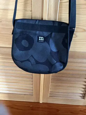 마리메꼬 숄더백