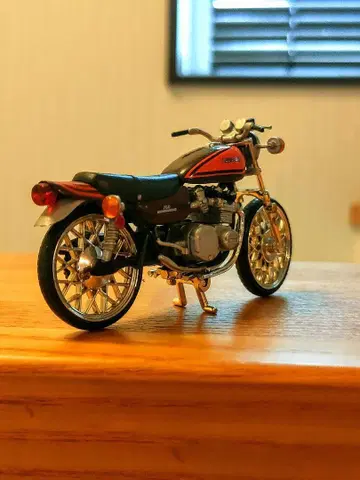 Kawasaki 750 미니어처 바이크