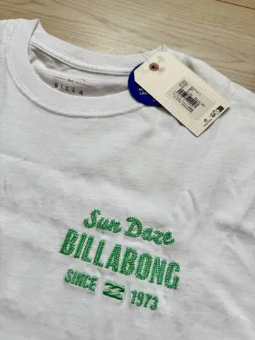 BILLABONG 자수 플라워 프린트 T셔츠