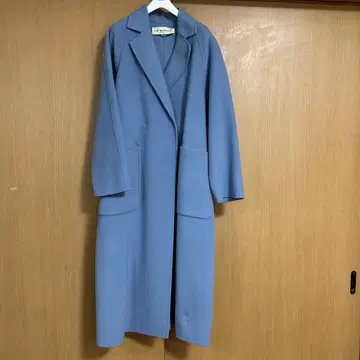 THE SHINZONE 라이트 블루 롱 코트