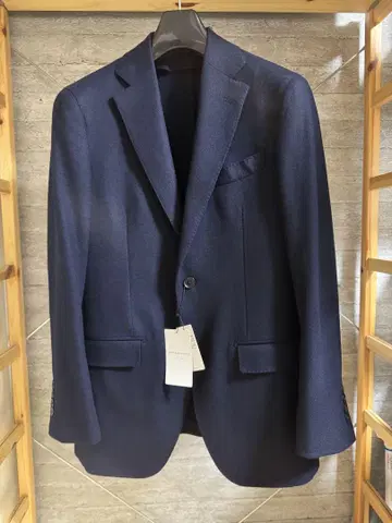 정가 110,000엔 제냐 원단 캐시미어 혼방 네이비 자켓 사이즈 44