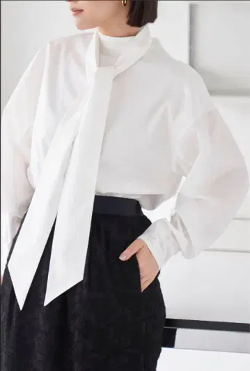 Ribbon Blouse - WHITE