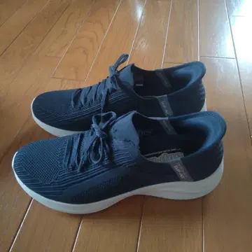 SKECHERS 네이비 스니커즈 25.5cm