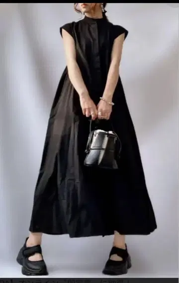 ZARA 미사용 새상품 미디 볼륨 원피스 M