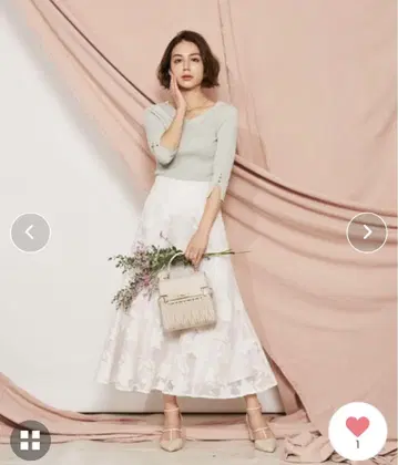 [거의 새 상품] Noela 메쉬 레이스 머메이드 스커트