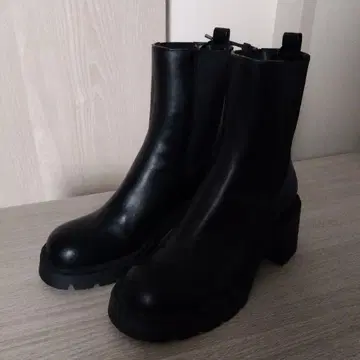 ZARA 사이드 고어 부츠 블랙 중간 힐