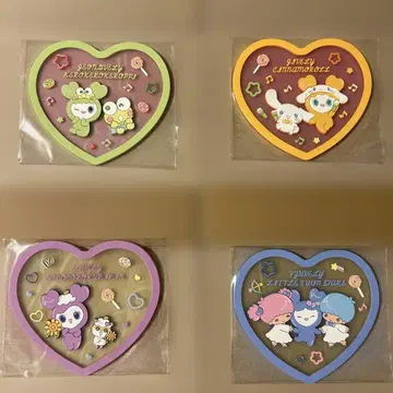 산리오 TWICE LOVELYS 콜라보 클리어 러버 코스터 4개 세트