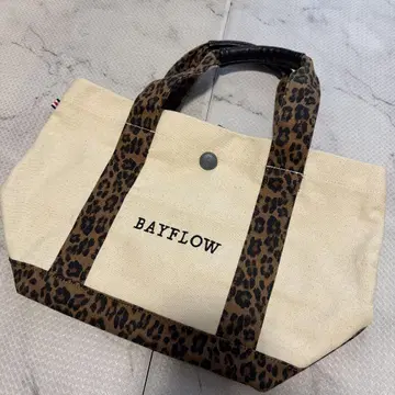 BAYFLOW 레오파드 무늬 토트백 네이비 레오파드
