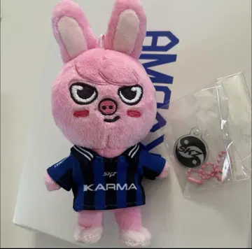 SKZOO 돼끼 KARMA 스키즈 창빈 DWAEKKI