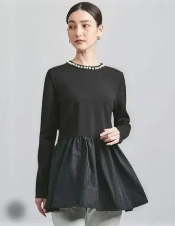 UNITED ARROWS 페플럼 펄 모티브 블라우스