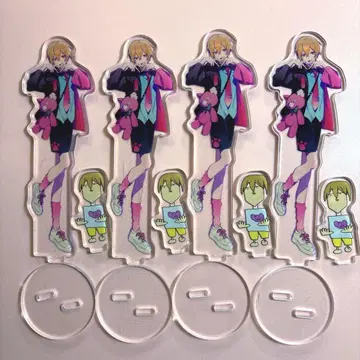 세브플라 코무기코 아크릴 스탠드 마루이 popupstore
