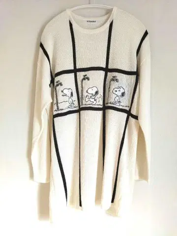 ICEBERG 스누피 자수 얇은 소재 니트 빈티지 이탈리아제
