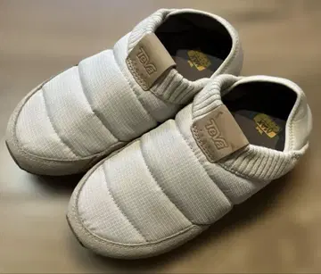 Teva 슬립온 (화이트)