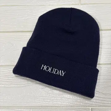 HOLIDAY 니트 캡