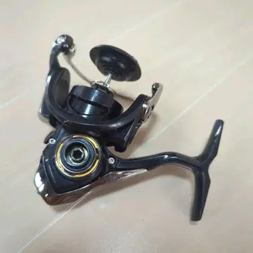 다이와 18 레갈리스 LT 2000S 바디 본체 DAIWA LEGALIS