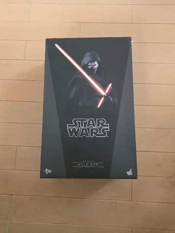 핫토이즈 스타 워즈 카일로 렌 KYLO REN
