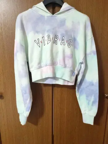 GUESS VIBRAS 타이다이 크롭 후드티 후디