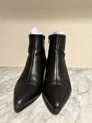 Odette e Odile 숏부츠 23cm