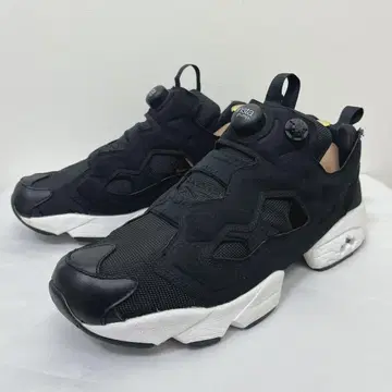 컨디션 최상 리복 28cm 펌프 퓨리 블랙