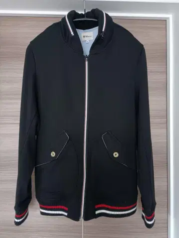 TKMKPICK 후드 부착 블랙 점퍼 XL 사이즈