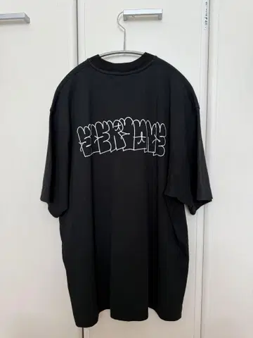 everyone j.30000 throwie 24 tee shirt M
