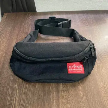 맨하탄 포티지 블랙 웨스트 파우치