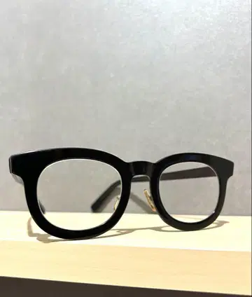 새상품급 하쿠산 메가네텐 검은색 테두리 안경