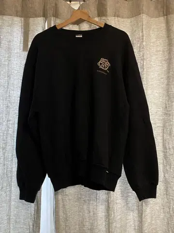 RUSSEL ATHLETIC 블랙 맨투맨