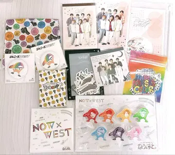 WEST. 굿즈 묶음 판매 12점