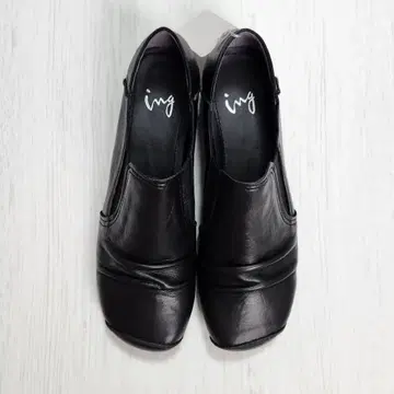 잉그 택 포함 새상품 천연 가죽 신발 23cm 블랙