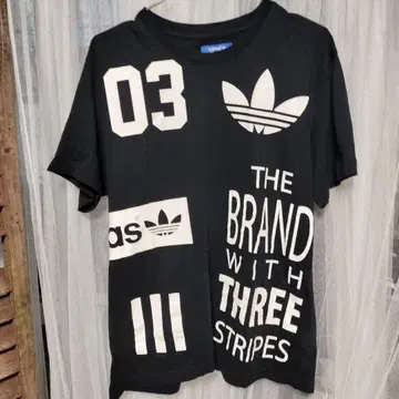 adidas 그래픽 프린트 T셔츠 블랙