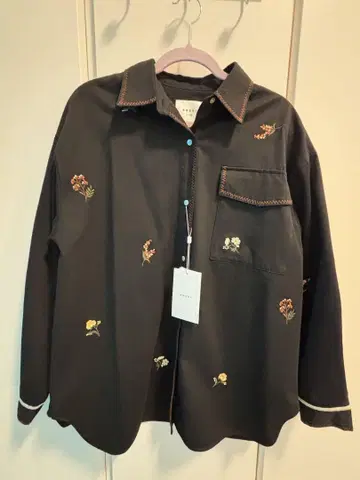 미사용 새상품 Ameri SMALL FLOWER OVER SHIRT