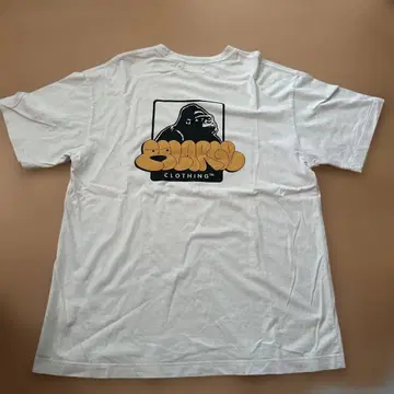 엑스라지 X-LARGE T셔츠