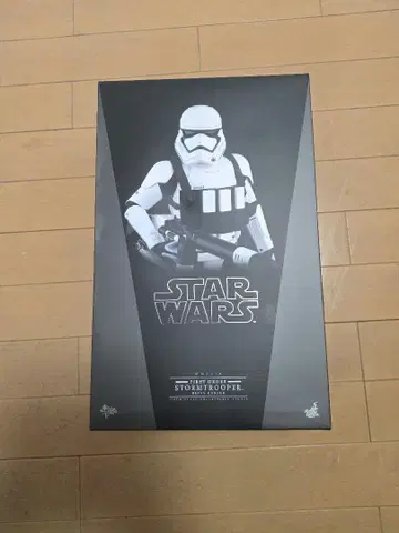 핫토이즈 스타 워즈 스톰 트루퍼