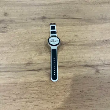 LACOSTE 손목시계 화이트/블랙 라코스테