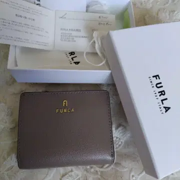 FURLA 그레이 접이식 지갑
