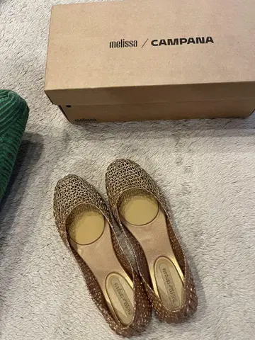melissa / CAMPANA 골드 플랫슈즈
