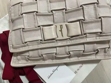 Ferragamo 뜨개질 디자인 숄더백