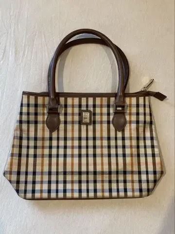 DAKS 체크 무늬 핸드백