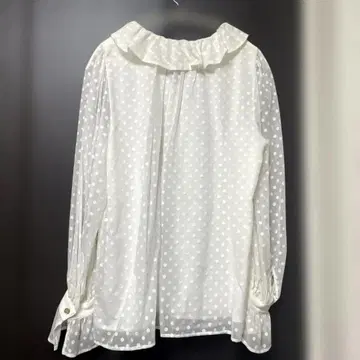 카라 부착 블라우스