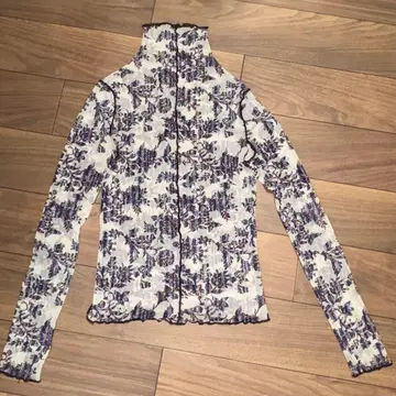 litmus 리트머스 꽃무늬 하이넥 시스루 긴팔 상의