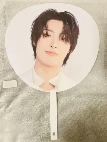 ateez 민기 부채