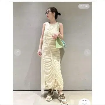FURFUR 튤 레이어드 슬리브리스 원피스