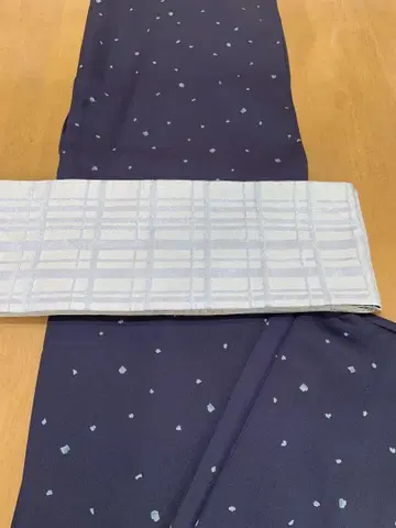 워셔블 기모노 단의 폴리에스테르 화학 섬유 네이비