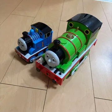 이쪽저쪽 커다란 토마스 사운드 기관차 퍼시 세트